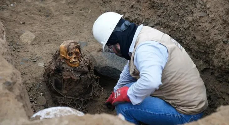 Qaz Layihəsi Minillik Mumiyanı Saçları Tam Qorunmuş Halda Üzə Çıxardı