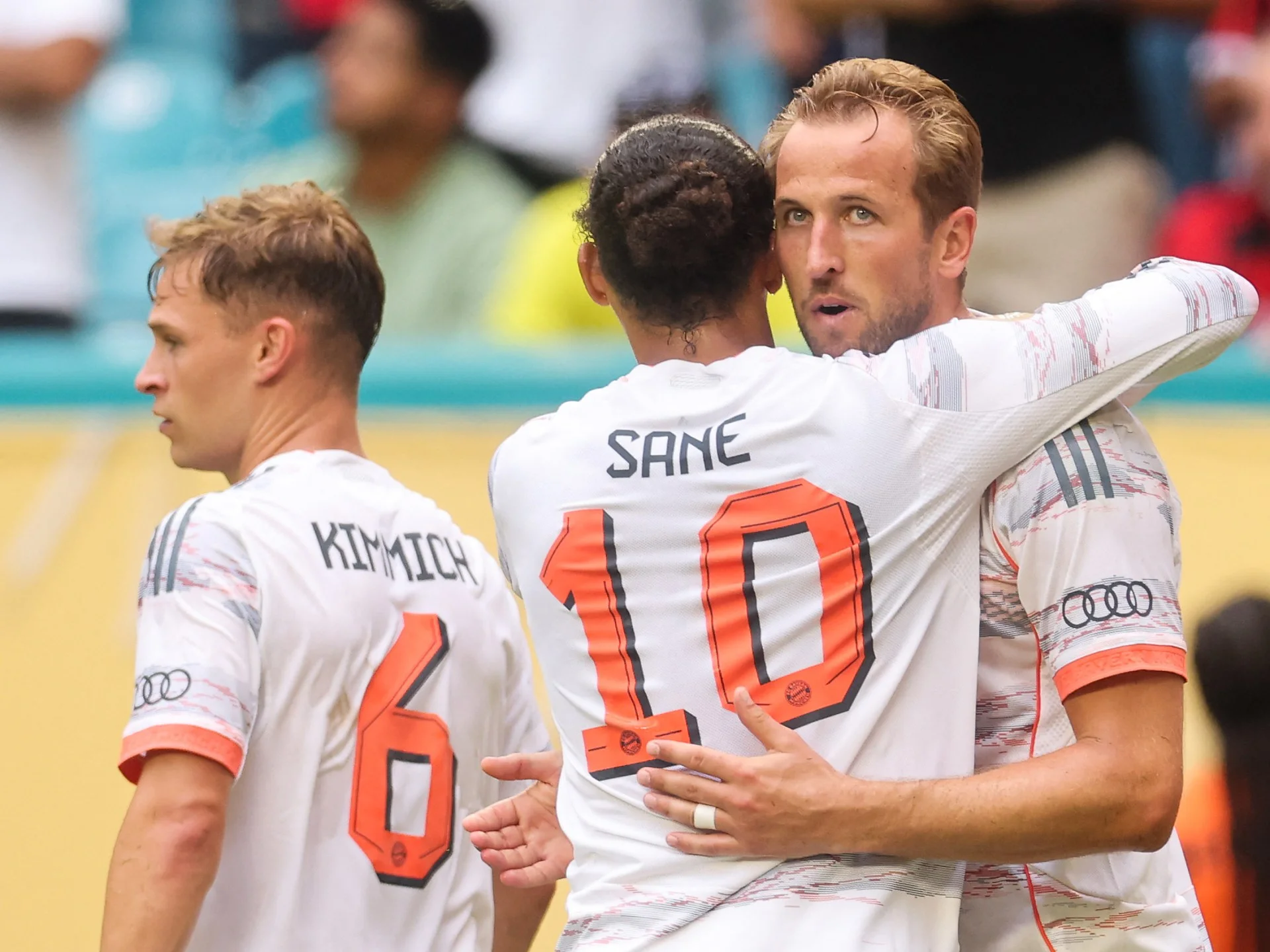 Klublararası DÇ: Bayern Flamengonu 4:2 məğlub edib PSJ-yə rəqib oldu