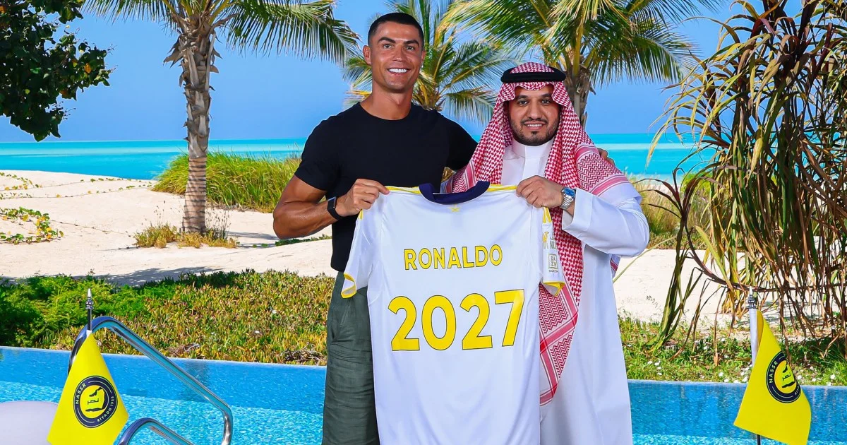 Kristiano Ronaldo Əl-Nəssr ilə müqaviləsini 2027-yə qədər uzatdı