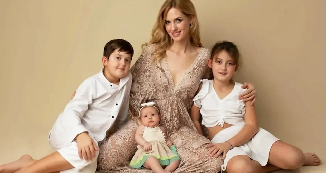 Wilma Elles dördüncü uşağını gözləyir
