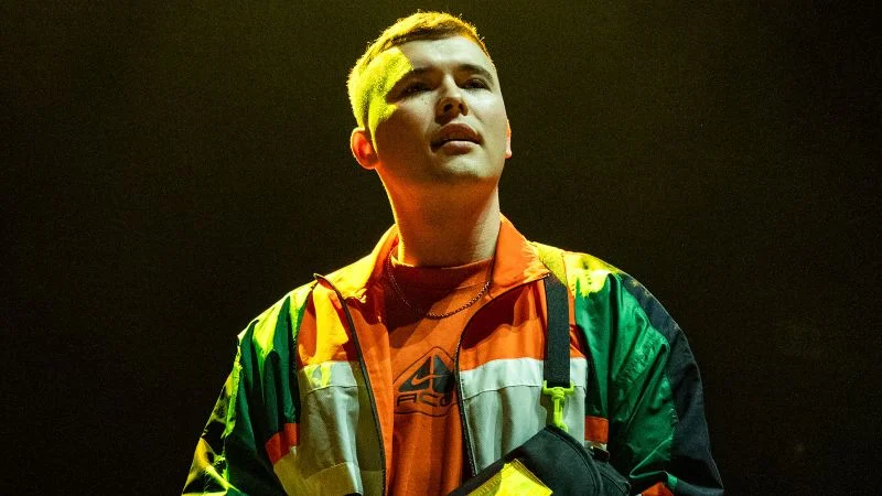 Kneecap üzvü Liam O’Hanna terror ittihamında