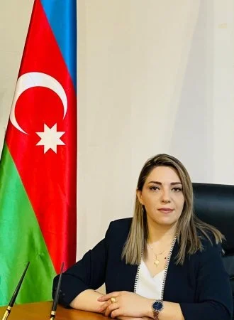 Lökbatan məktəb direktoru Aygün Hüseynovanın "Pul gətirin" səsyazısı yayıldı
