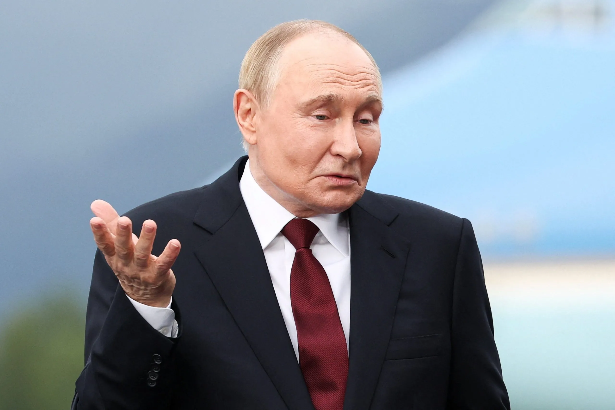 Putin mülkilərin öldürülməsi sualını eşitməzə vurdu