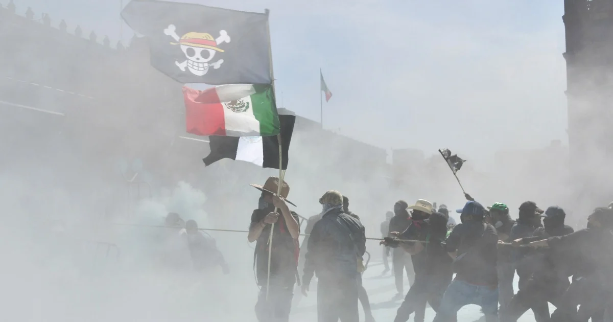 Mexikoda cinayət və korrupsiyaya qarşı minlər etiraz edir: "Z nəsli" etirazları sürət qazanır