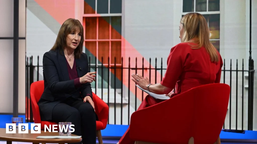 Maliyyə Naziri aldatma iddialarına rəğmən Britaniya maliyyəsinə güvəniləcəyini deyir