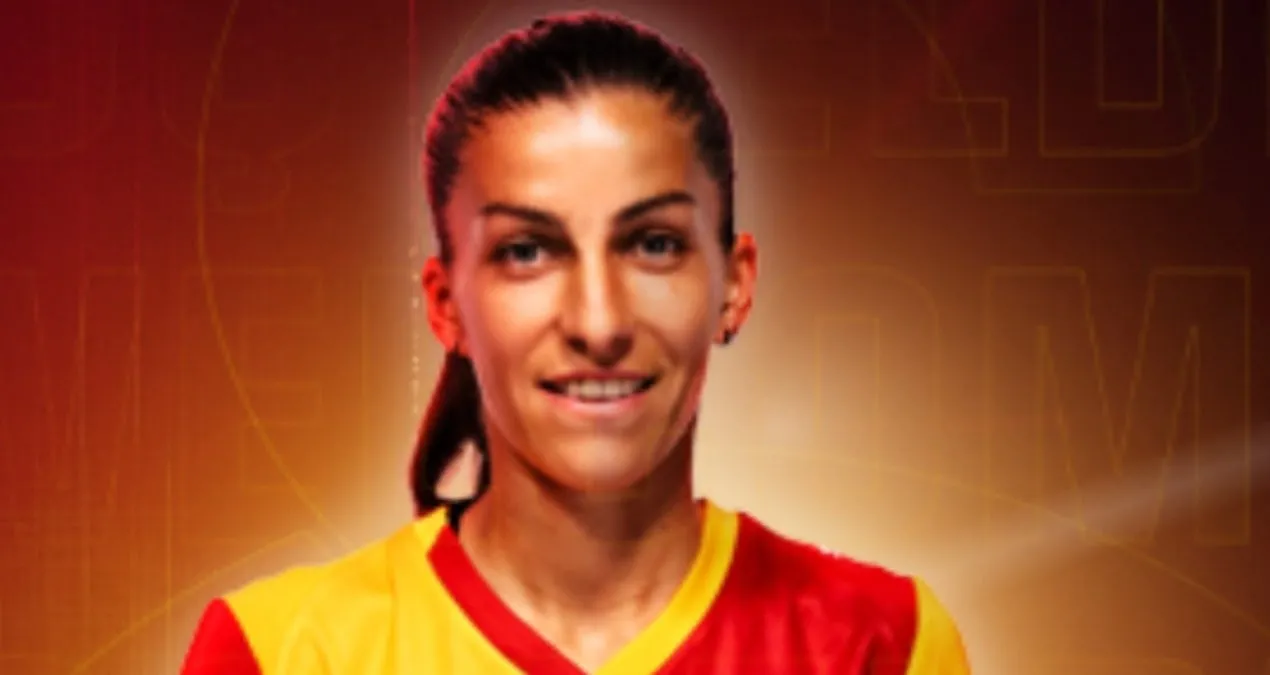 Lalia Storti "Qalatasaray"da