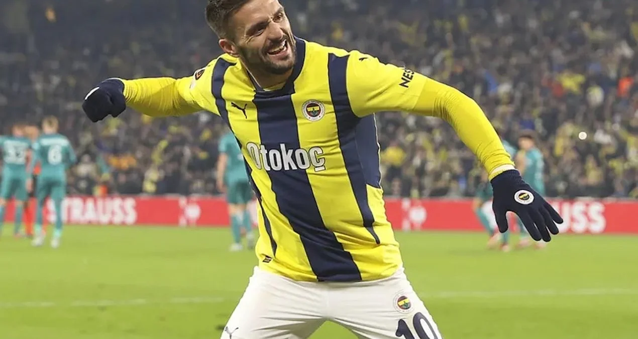 Tadiç dünya devinə keçir