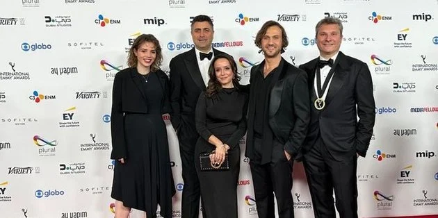 "Deha" serialına beynəlxalq möhtəşəm mükafat