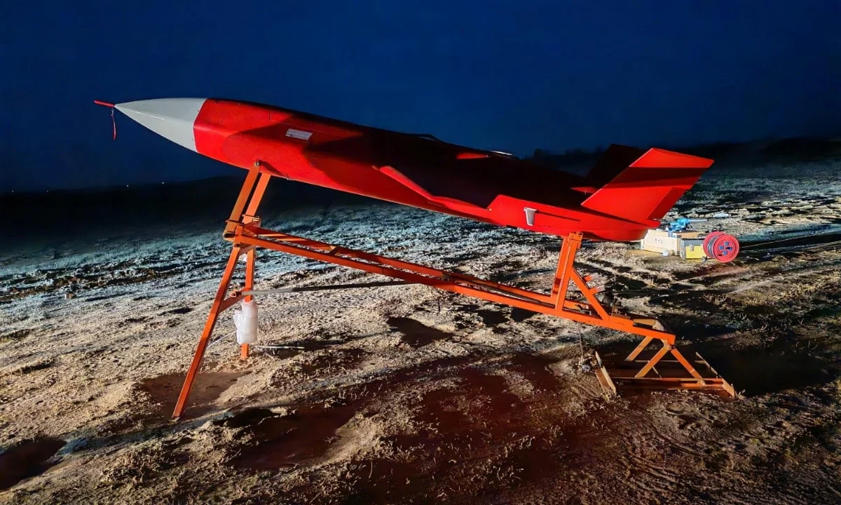 Çin 3D çaplı mini jet mühərrikinin ilk sınaq uçuşu başa çatdı