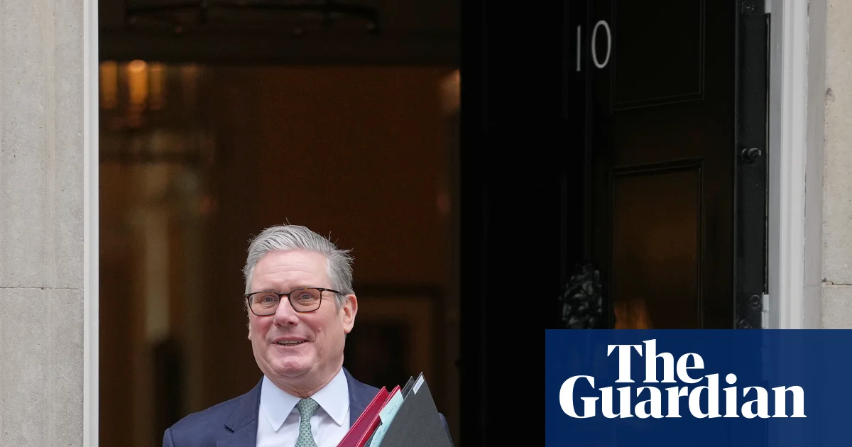 Keyr Starmerin çətinliklərinə son görünmür.