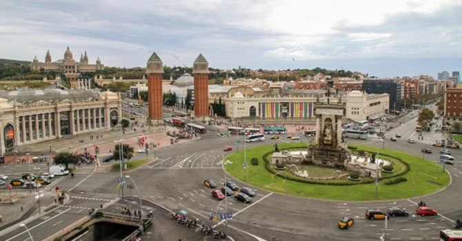 Barselona: Məhdudiyyətlər fonunda 8 min yeni otel çarpayısı