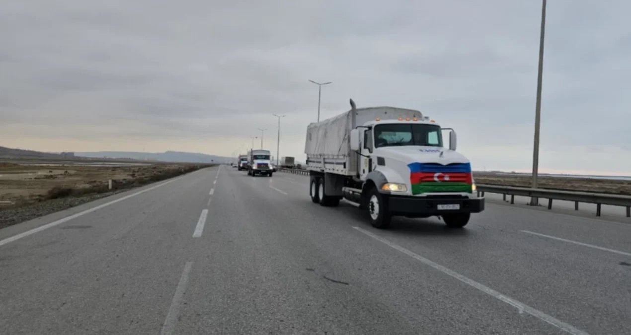 Azərbaycan İrana ərzaq və dərman ləvazimatlarından ibarət humanitar yardım yolladı