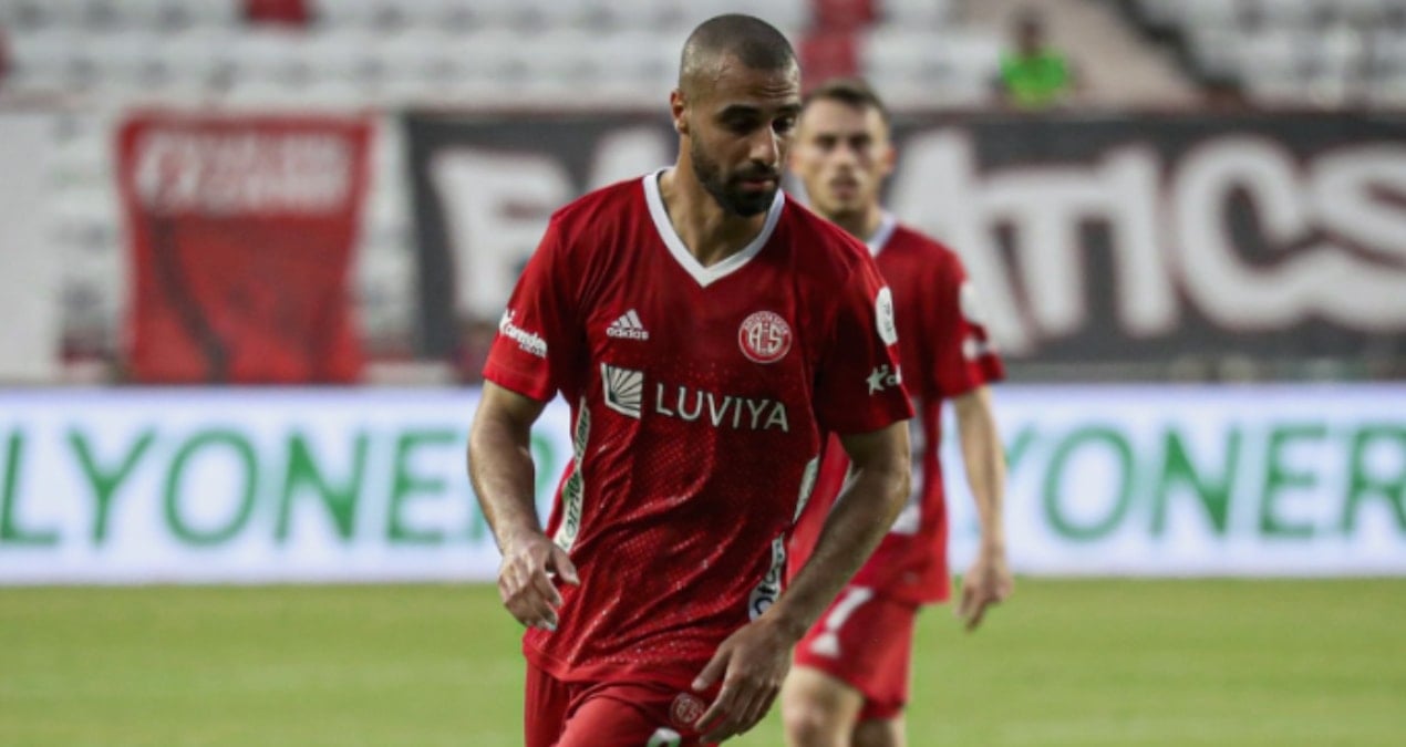 Ramzi Safuri ilə müqavilə uzadıldı