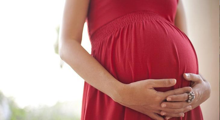 Patronun hamilə işçiyə şok mesajı: "Narahatam!"