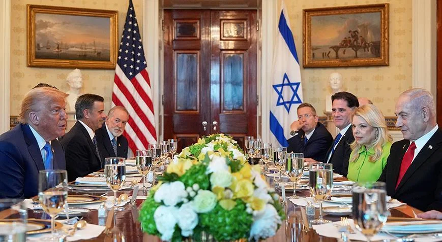 Netanyahu: Qəzza atəşkəsi üzərində iş gedir