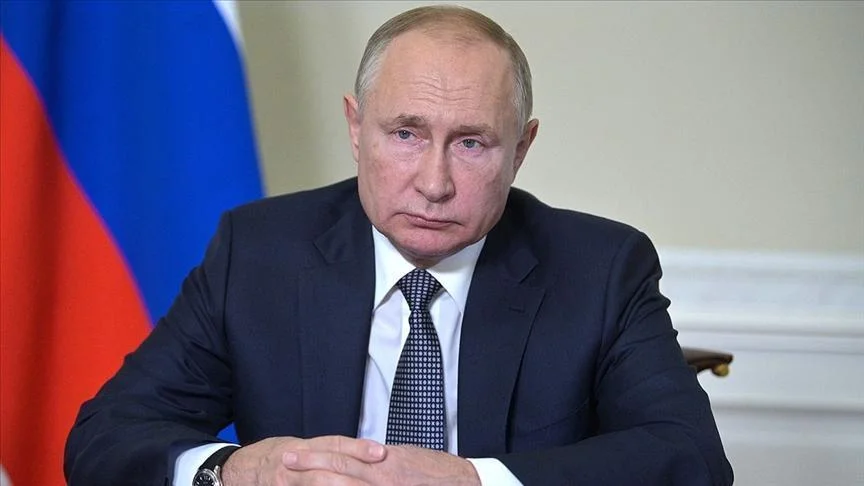 Putin növbəti açar fiquru uzaqlaşdırdı