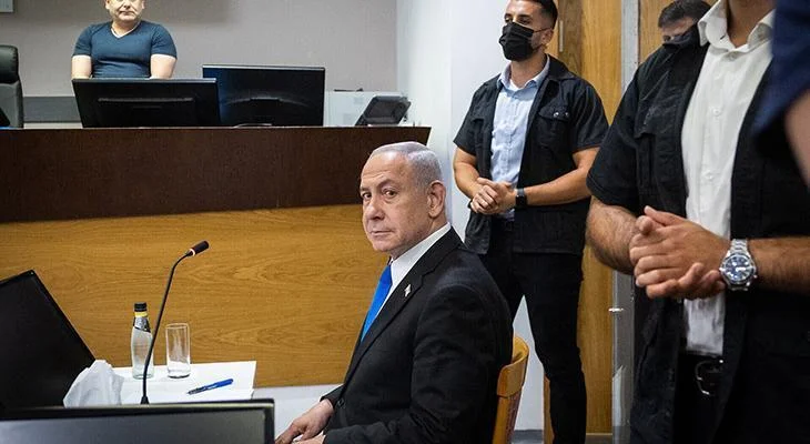 Son Dəqiqə: Netanyahu Təl-Əvivdə Məhkəmə Qarşısında – Cinayət İşinə Başlanıldı