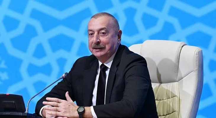 Əliyev: 15 İyul Demokratiya və Milli Birlik Günü Vətənpərvərliyin Zəfər Simvoludur