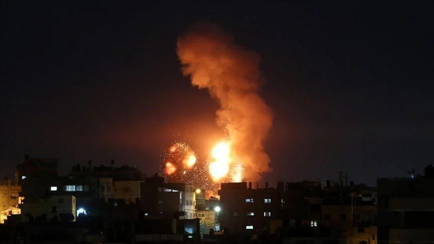 İsrail Suriyəni bombaladı: Milliyet