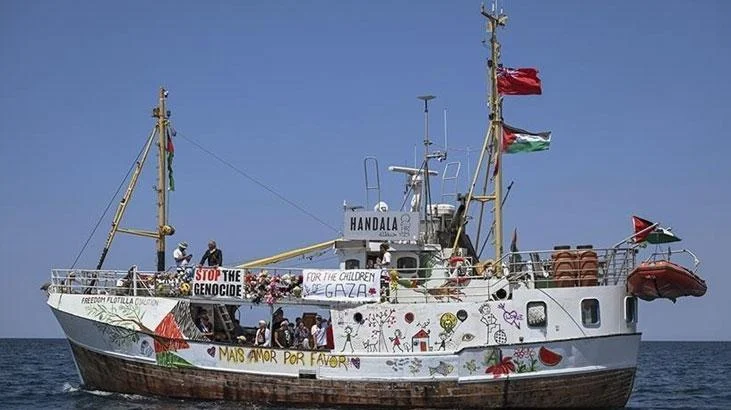 İsrail maneələrinə baxmayaraq Hanzəla fəalları vəkillərlə görüşüb