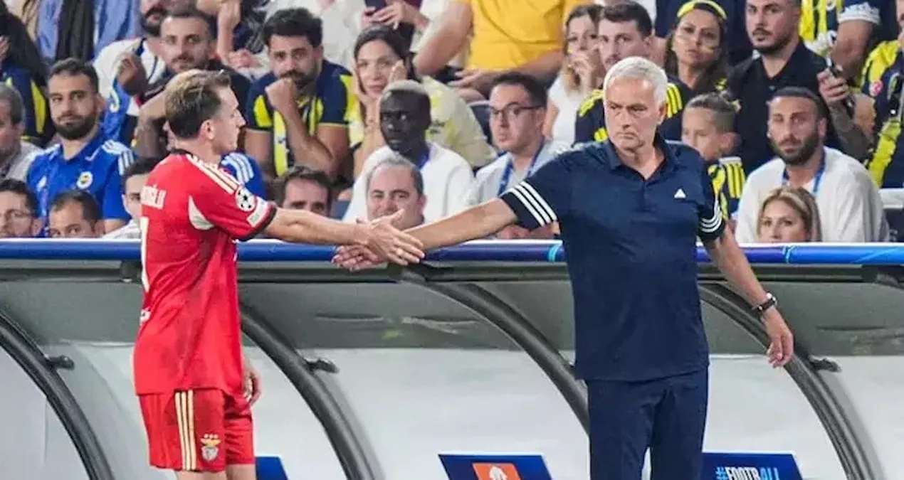 Kərəm Aktürkoğlu və Mourinyo tribunları coşdurdu