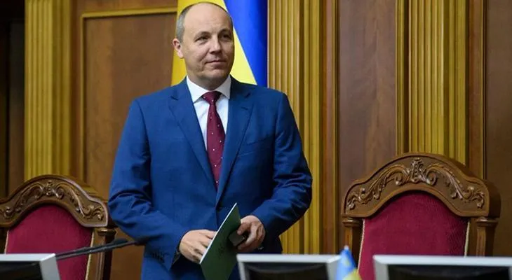 Şəhər mərkəzində qanlı sui-qəsd: Parubiy işində şübhəli saxlanıldı