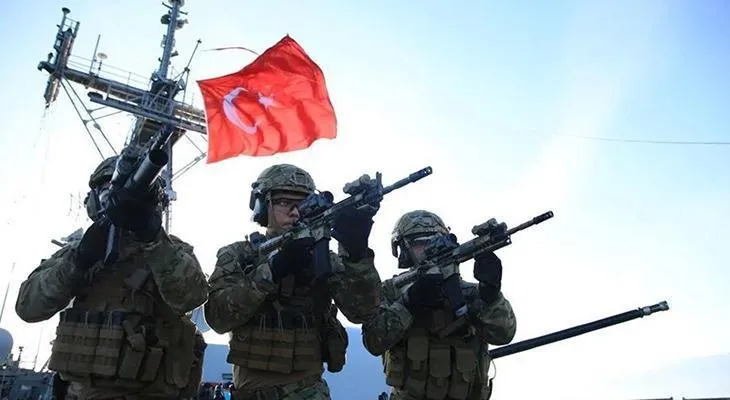Britaniya mətbuatı Türkiyəni 7 milyard dollarlıq ixracatla qlobal müdafiənin yeni lideri görür