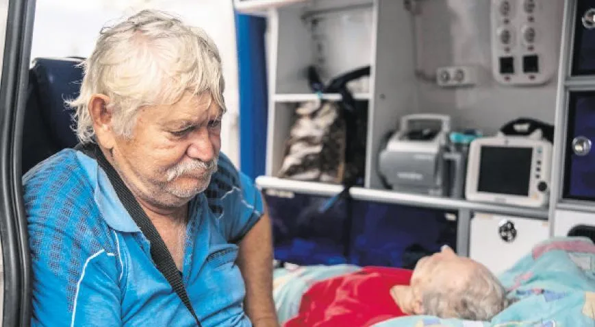 Təqaüdçü növbəsinə Rus hücumu: 23 ölü