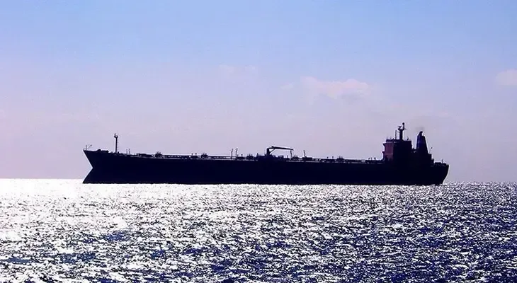 İran Marşall Adaları bayraqlı neft tankerine 'icazəsiz yük daşıdığı' səbəbi ilə əl qoydu