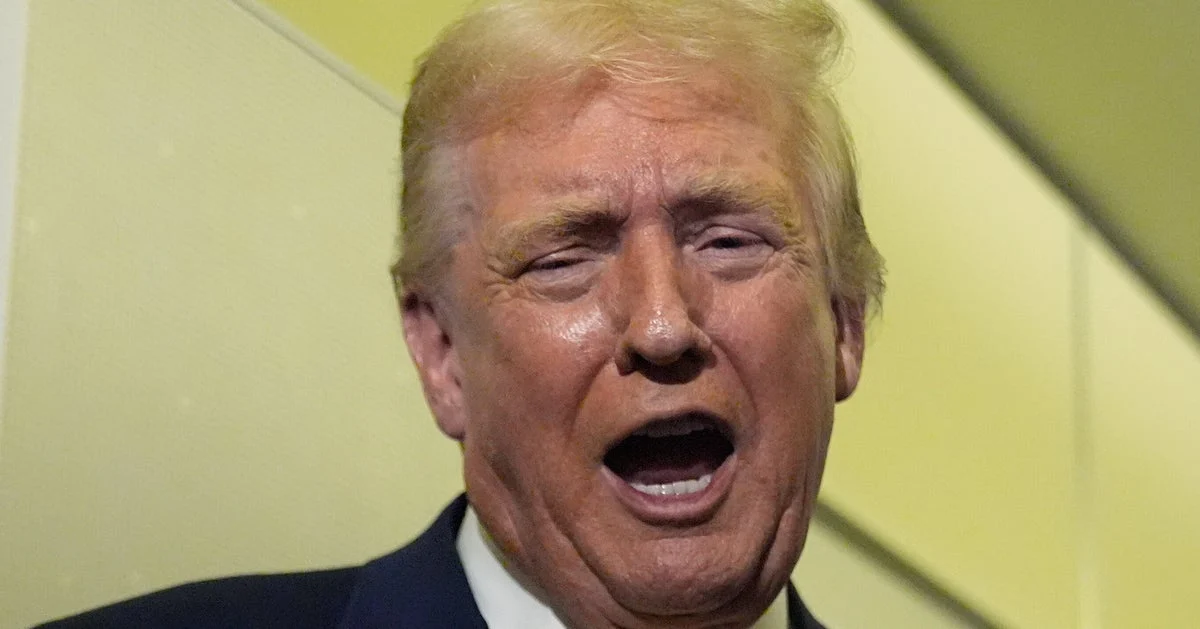 Keçmiş Tramp rəsmisi Respublikaçıların Trampa münasibətinin pərdə arxasını açdı