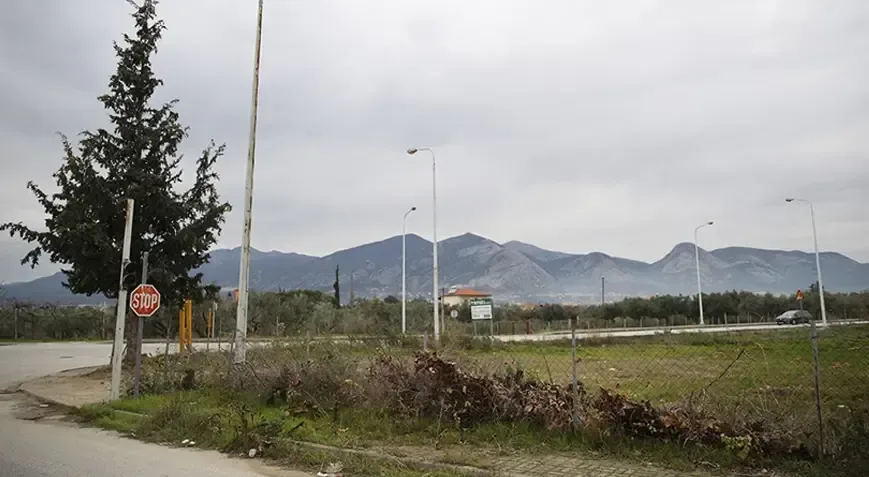 Ksantidə Osmanlı qəbiristanlığını təmizləyən türklər barəsində araşdırma icazəsiz müdaxilə bəhanəsilə