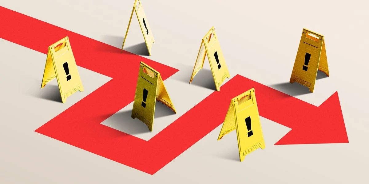 ABŞ iqtisadiyyatı resessiya ərəfəsində: İşdən çıxarmalar və işsizlik