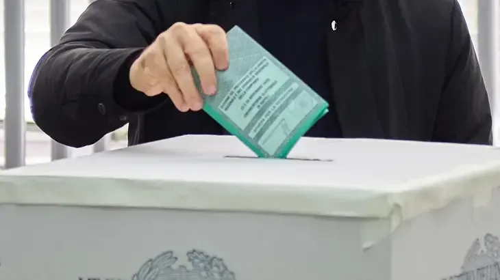 İtaliya regional seçki nəticələri elan edildi