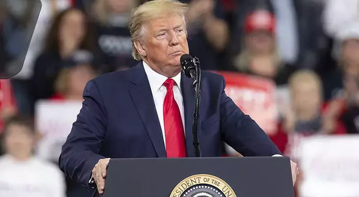 Trampdan kritik bəyanat: Venesuela və ətraf hava sahəsi tamamilə bağlanacaq