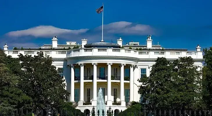 Ağ Evdə gizli Venesuela görüşü: Tramp variantları qiymətləndirir