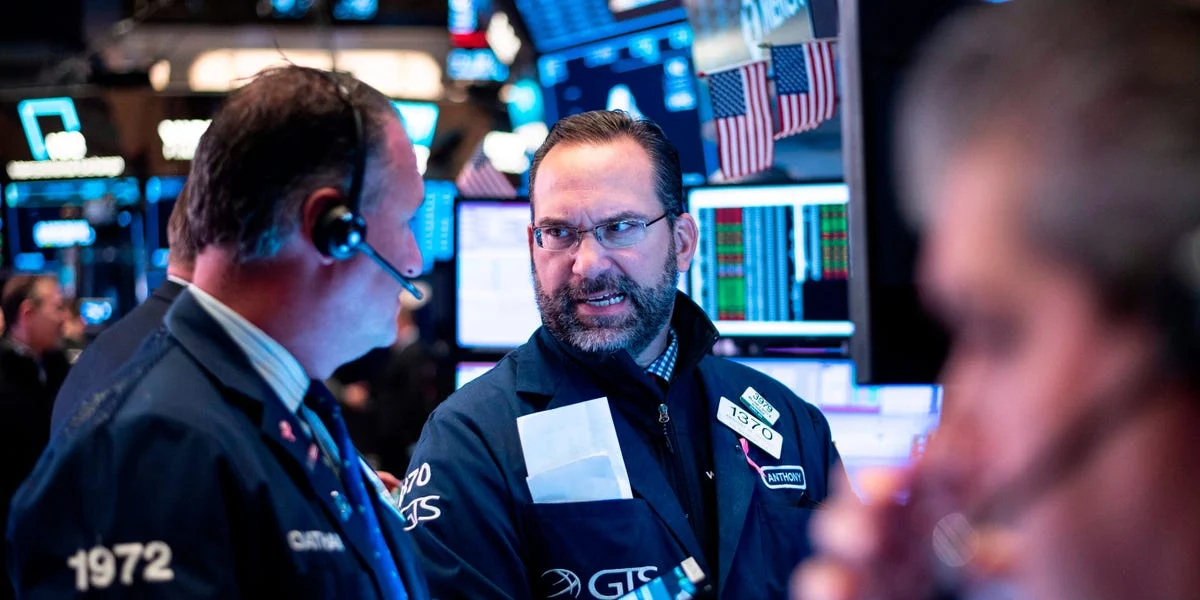 RBC: Mənzil xərcləri və tariflər 2026-da yüngül stagflyasiya riski yaradır