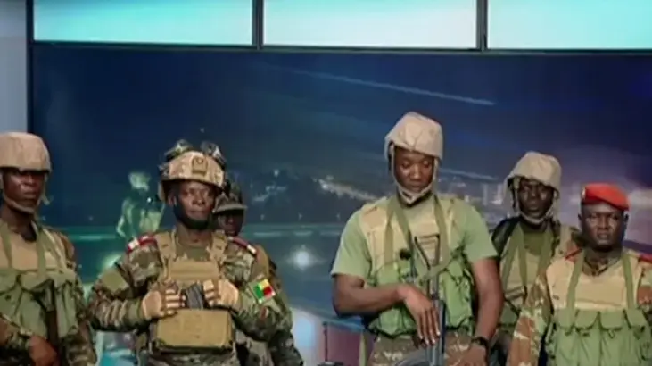 Benində çevriliş cəhdi dayandırıldı