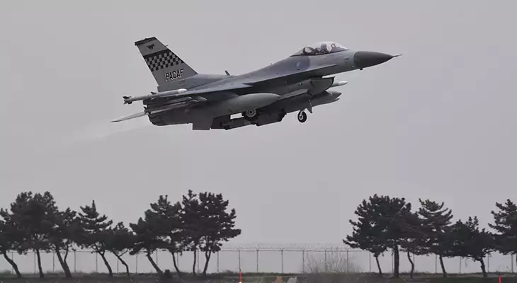 Tayland-Kamboçya gərginliyi artır: F-16-lar havaya qalxdı, 2 gündə 20-dən çox hücum