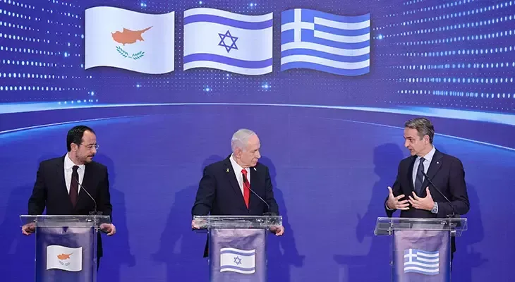 Yunan müxalifəti üçlü zirvəni Şərqi Aralıq üçün təhlükə adlandırdı