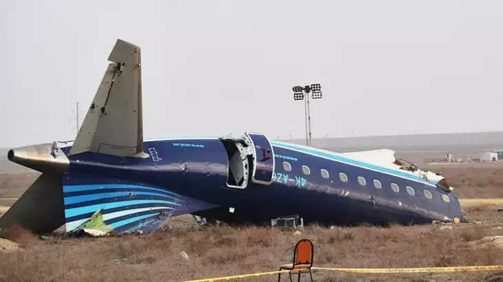 Təyyarə qəzasında hərbi başlıq şübhəsi: 38 nəfər həlak oldu