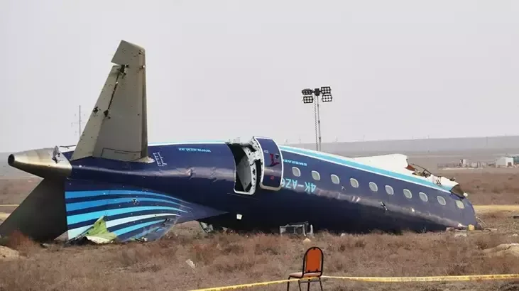 Təyyarə qəzasında hərbi başlıq şübhəsi: 38 nəfər həlak oldu