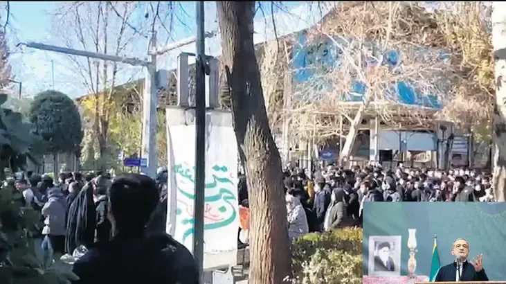 İranda etirazlar şiddətlənir, can itkiləri var