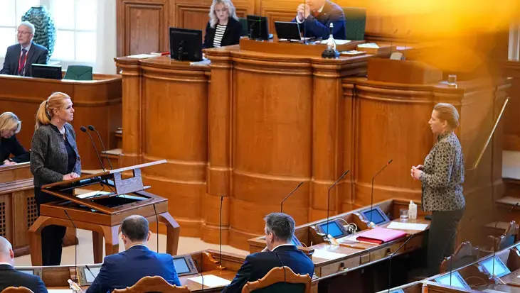 Qrenlandiya gərginliyi yüksəlir: Danimarka Baş nazirindən "ticarət müharibəsi" cavabı