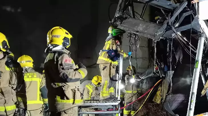 İspaniyada qatar qəzası 1 ölü 20 yaralı