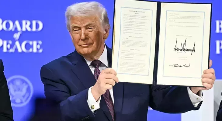 Qəzza üçün kritik gün: İsveçrədə Sülh Şurasına imzalar atıldı