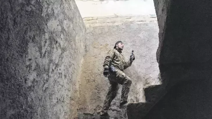 Milyonlarla dollar tünelə gömüldü