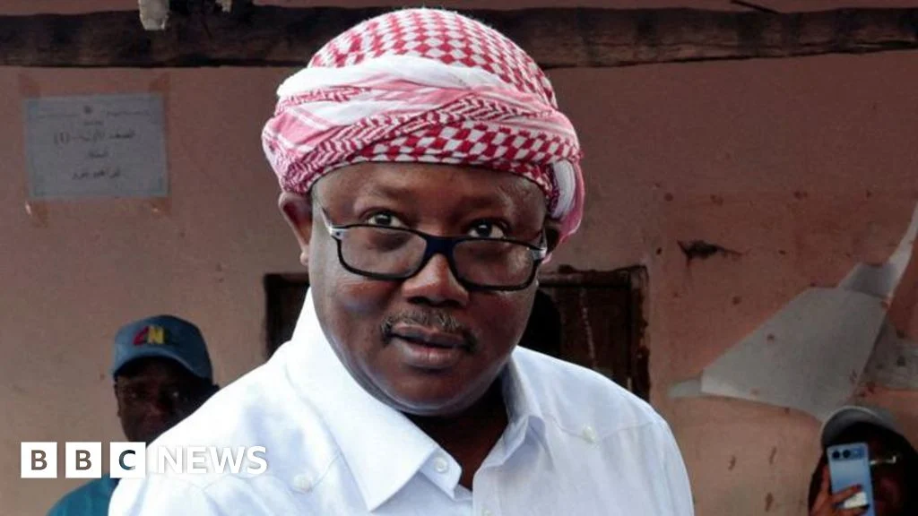 Qvineya-Bisauda çevriliş: Prezident Embaló Seneqala qaçdı