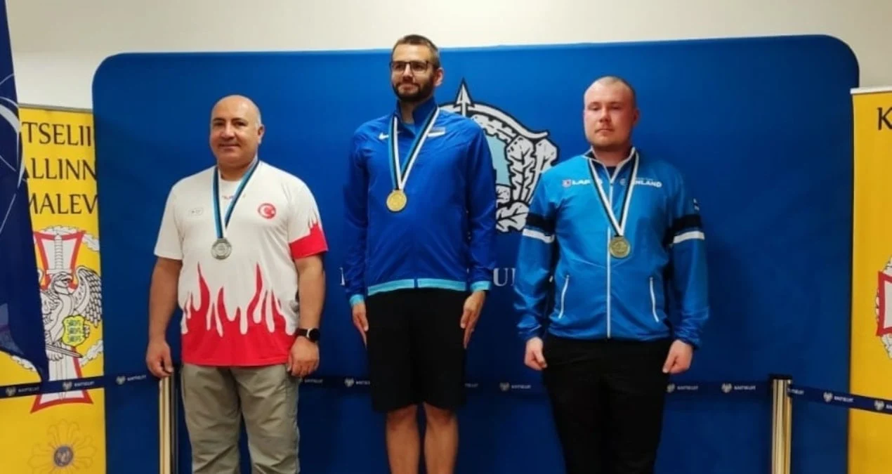 Murat Kılıç gümüş medal qazandı