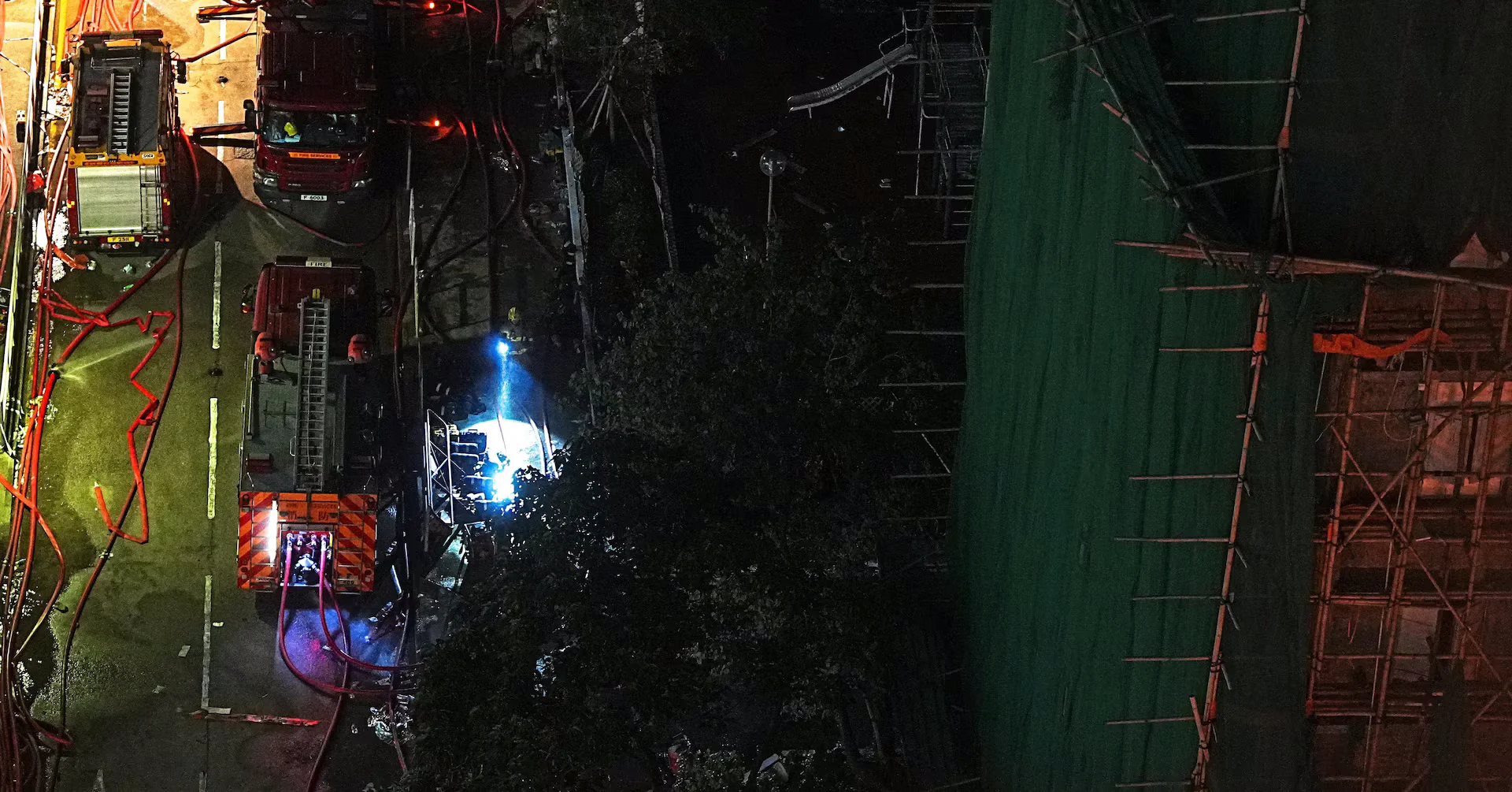 Honkonq yanğını sonrası qəzəb artır: Pekindən "iğtişaş" xəbərdarlığı