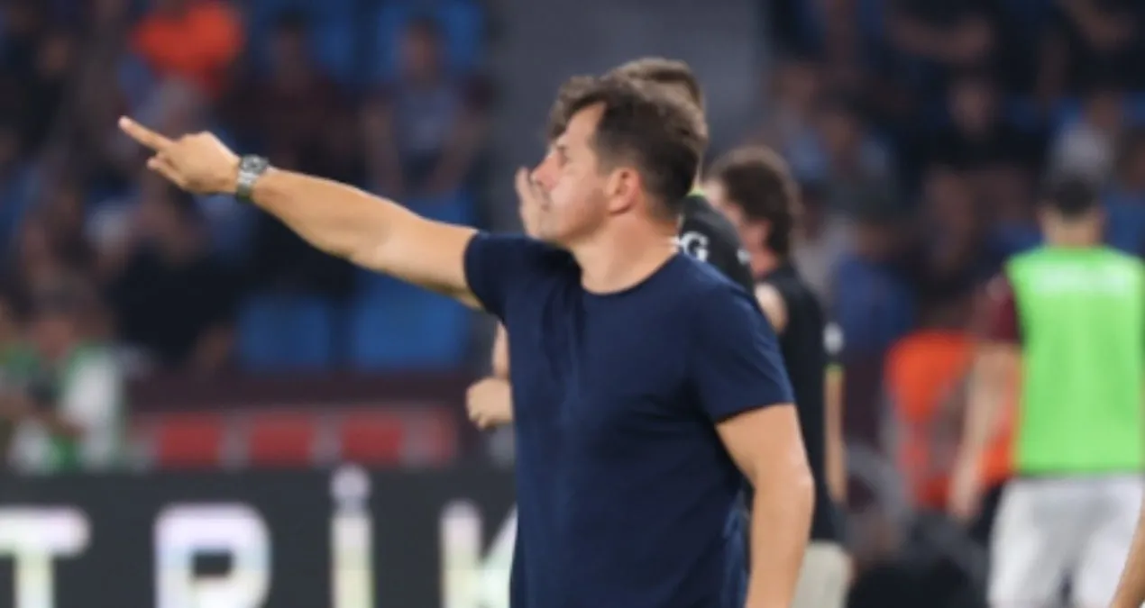 Emre Belözoğlu hörmətin də həddi olduğunu bildirdi